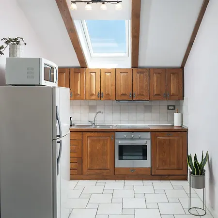 Quince Zadarvillas Murvica (Policnik)