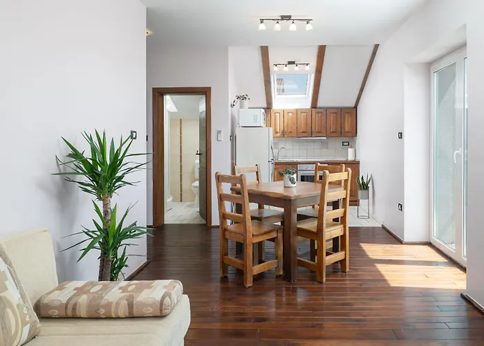 فيلة Quince Zadarvillas Murvica (Policnik)